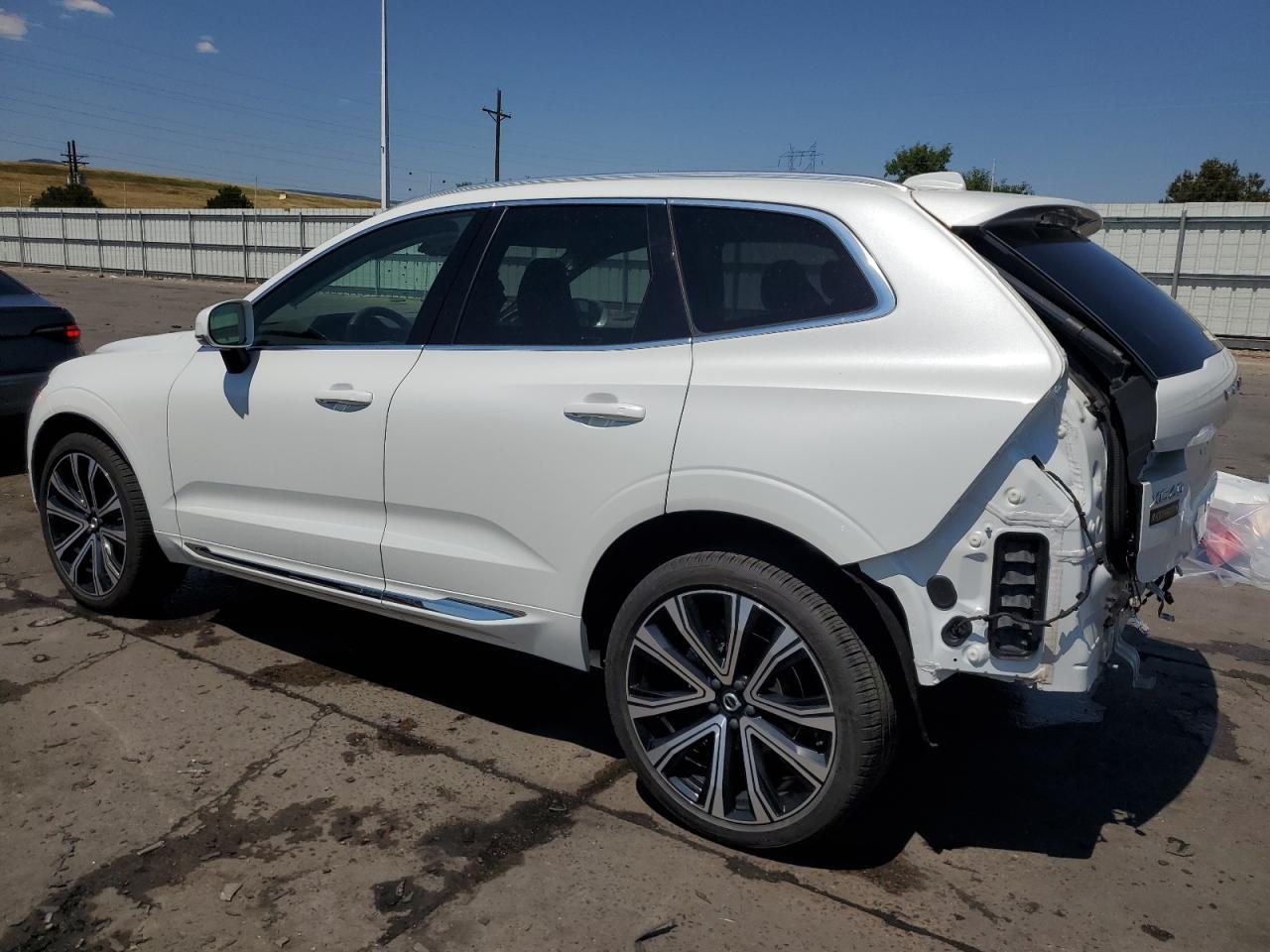 2023 VOLVO XC60 ULTIMATE VIN:YV4L12RA5P1217692