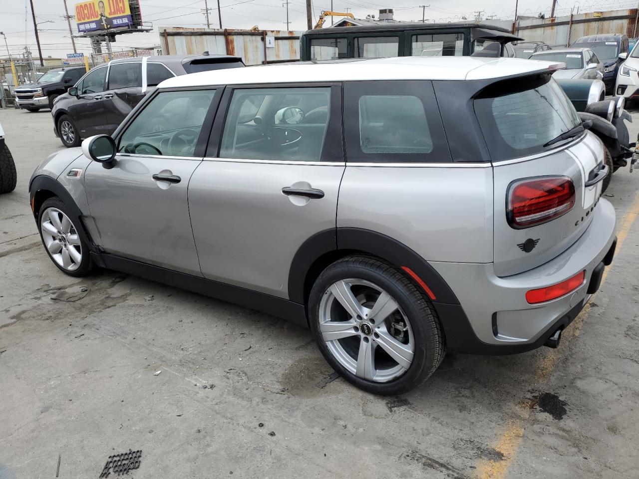 2024 MINI COOPER S CLUBMAN VIN:WMWLV7C08R2U29159