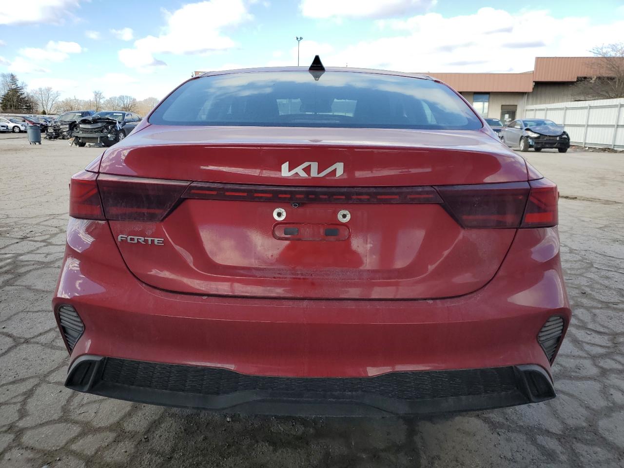 2022 KIA FORTE FE VIN:3KPF24AD7NE447923