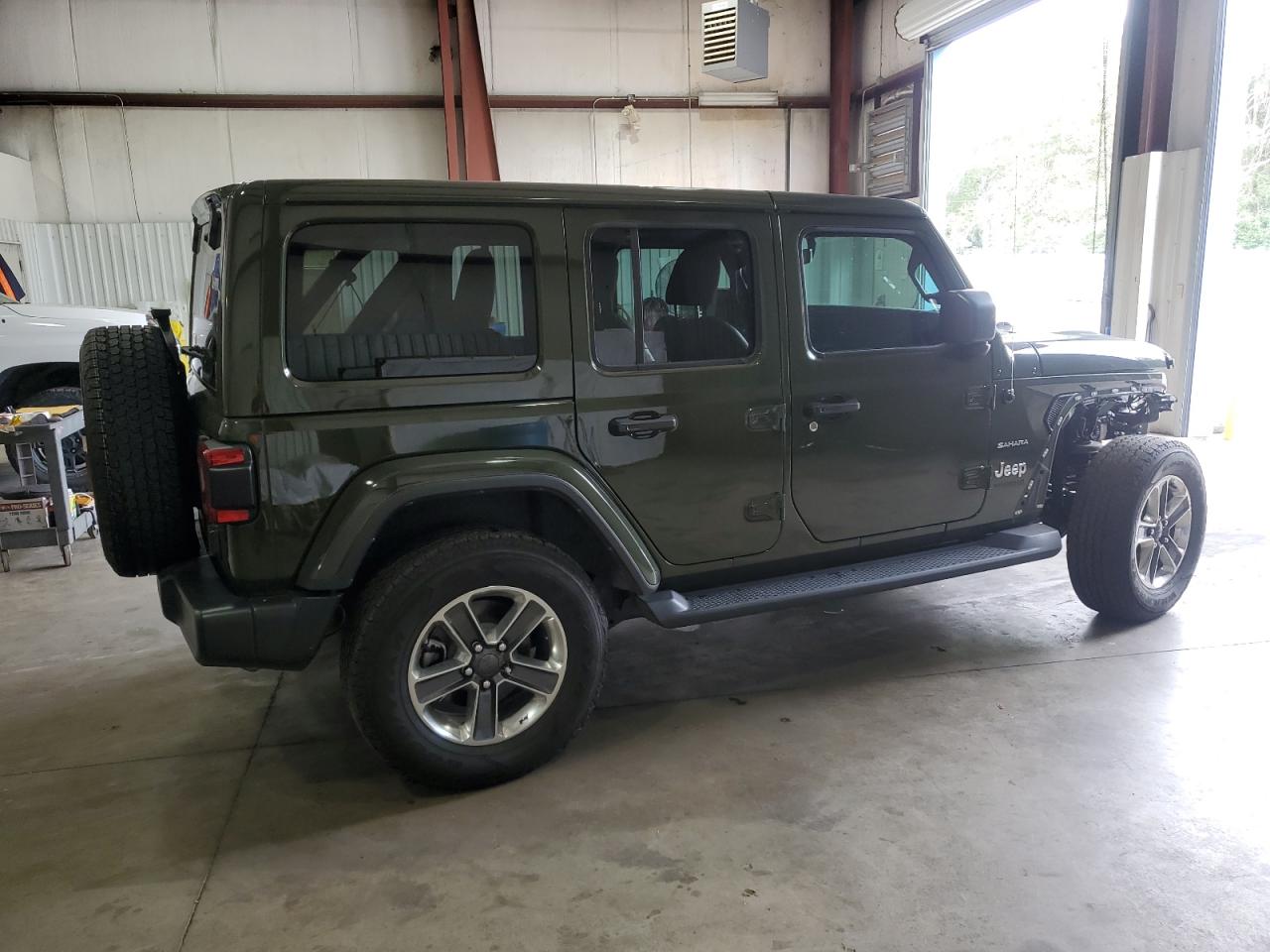 2022 JEEP WRANGLER UNLIMITED SAHARA VIN:1C4HJXEN5NW254448