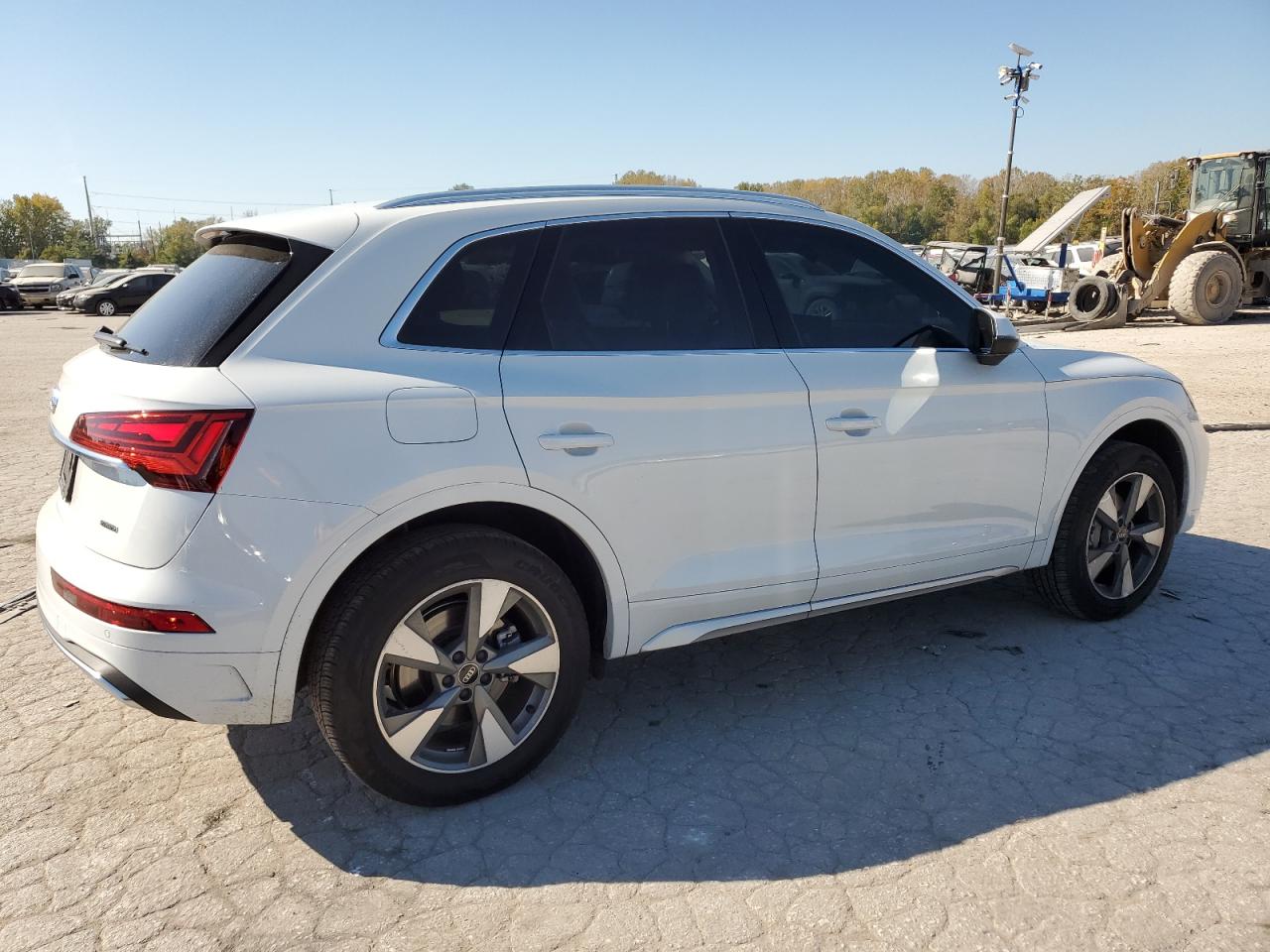 2024 AUDI Q5 PREMIUM PLUS 40 VIN:WA1BBAFY3R2040820