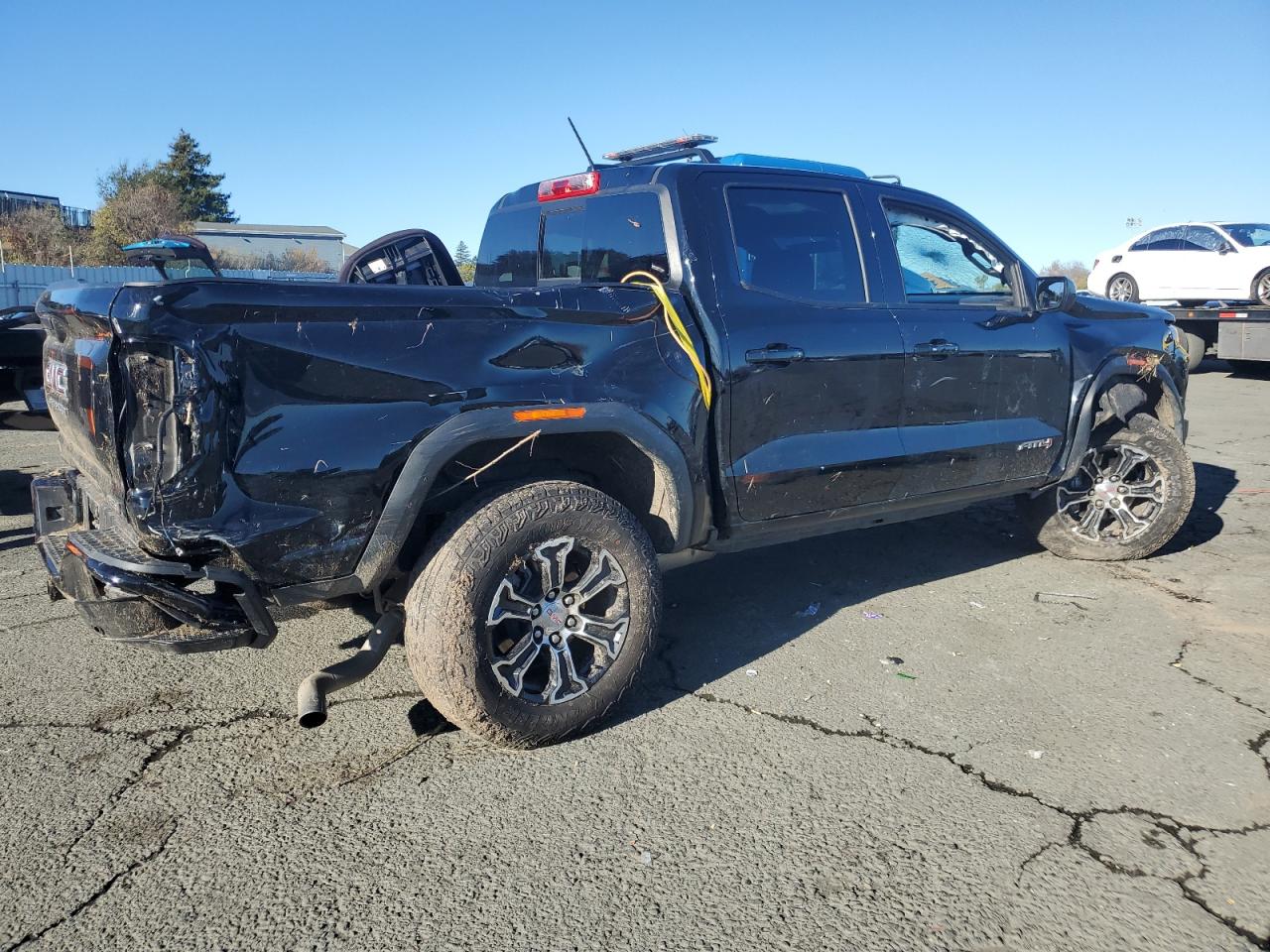 2024 GMC CANYON AT4 VIN:1GTP6DEK5R1154046