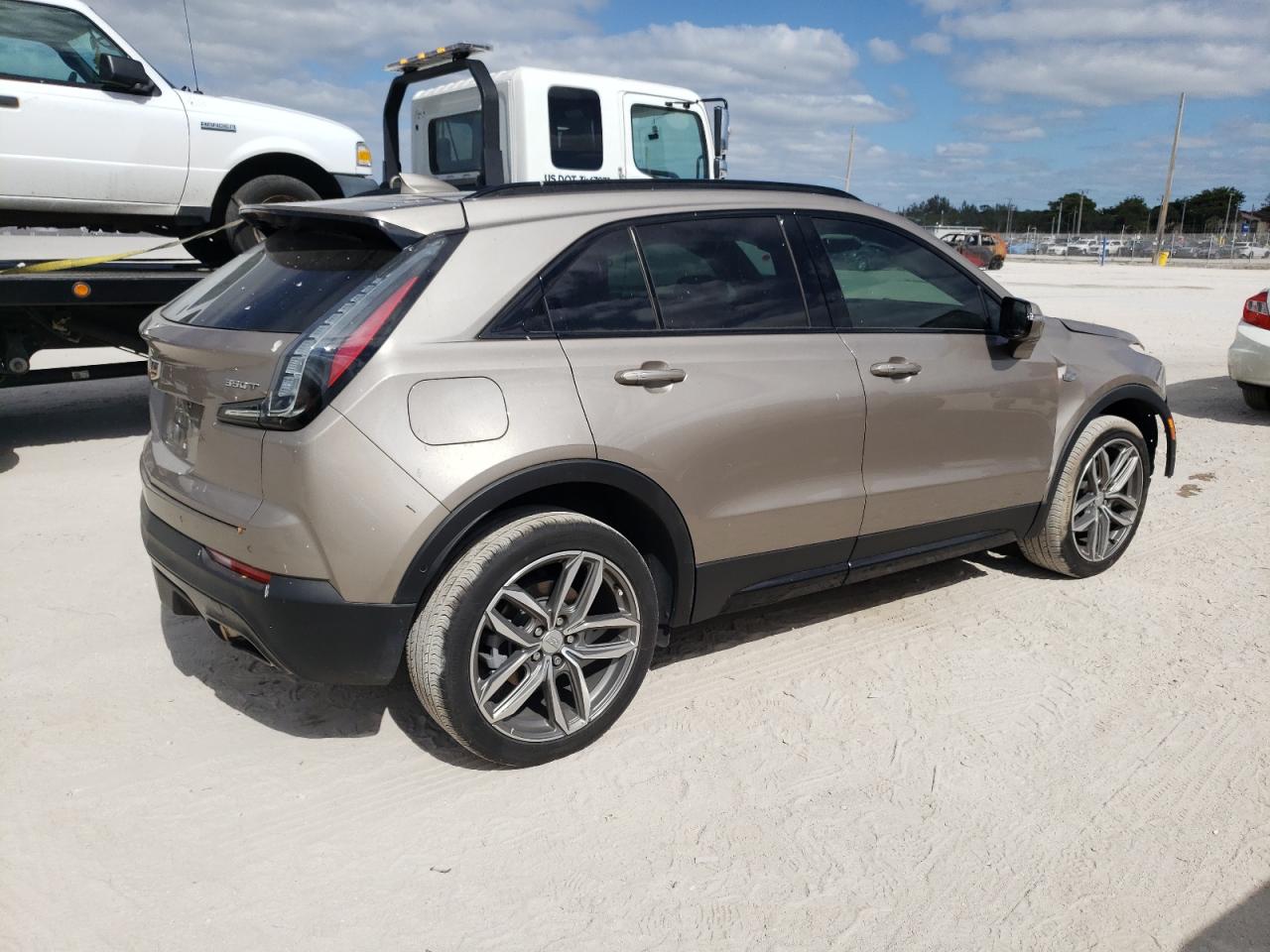 2023 CADILLAC XT4 SPORT VIN:1GYFZER46PF125427