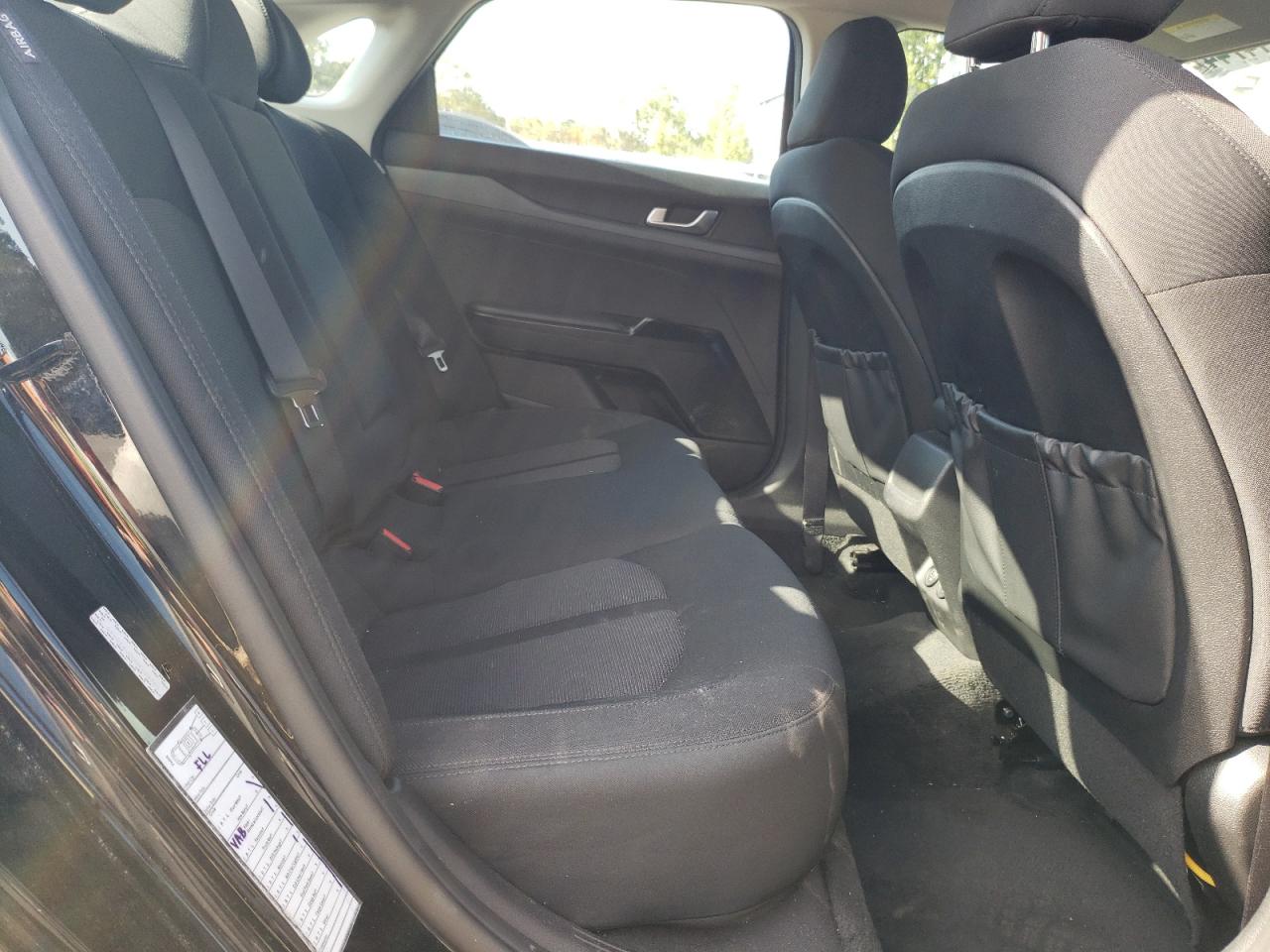 2022 KIA K5 LXS VIN:5XXG14J20NG124701