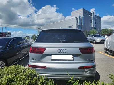 2019 Audi Q7 WAUZZZ4M3KD043674 VIN:WAUZZZ4M3KD043674