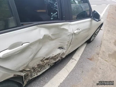 2016 BMW 320 WBA8C5105GK637564 VIN:WBA8C5105GK637564