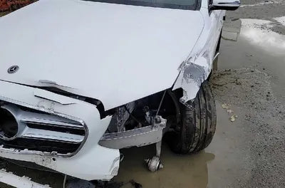 2019 Mercedes-Benz E 300 WDDZF4KB7KA635330 VIN:WDDZF4KB7KA635330