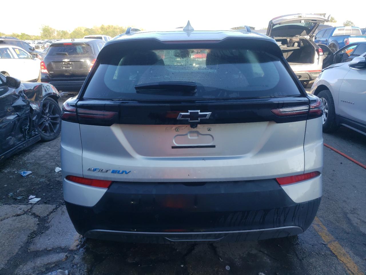 2023 CHEVROLET BOLT EUV LT VIN:1G1FY6S06P4111800