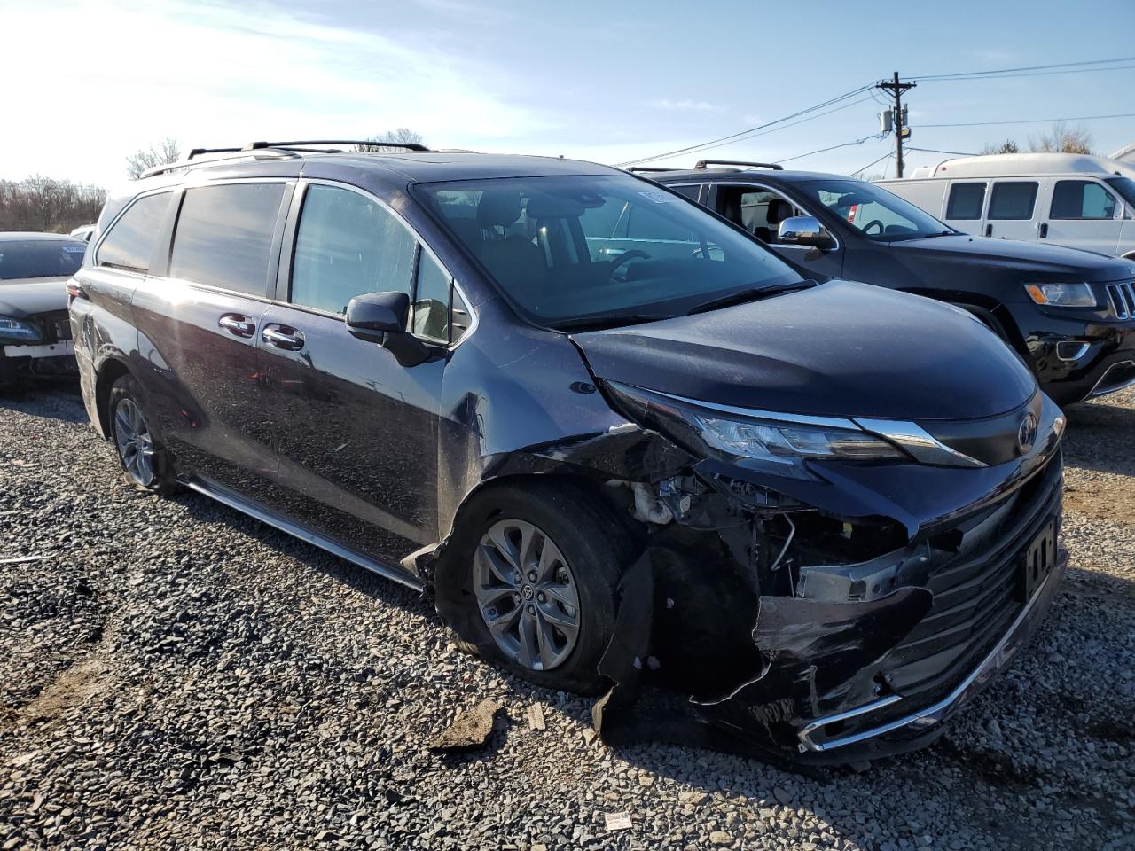 2022 TOYOTA SIENNA XLE VIN:5TDYSKFC9NS055934