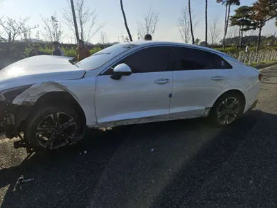 2021 Kia K5 KNAG6412BMA147754 VIN:KNAG6412BMA147754