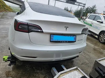 2021 Tesla Model 3 5YJ3E1EB7MF947607 VIN:5YJ3E1EB7MF947607