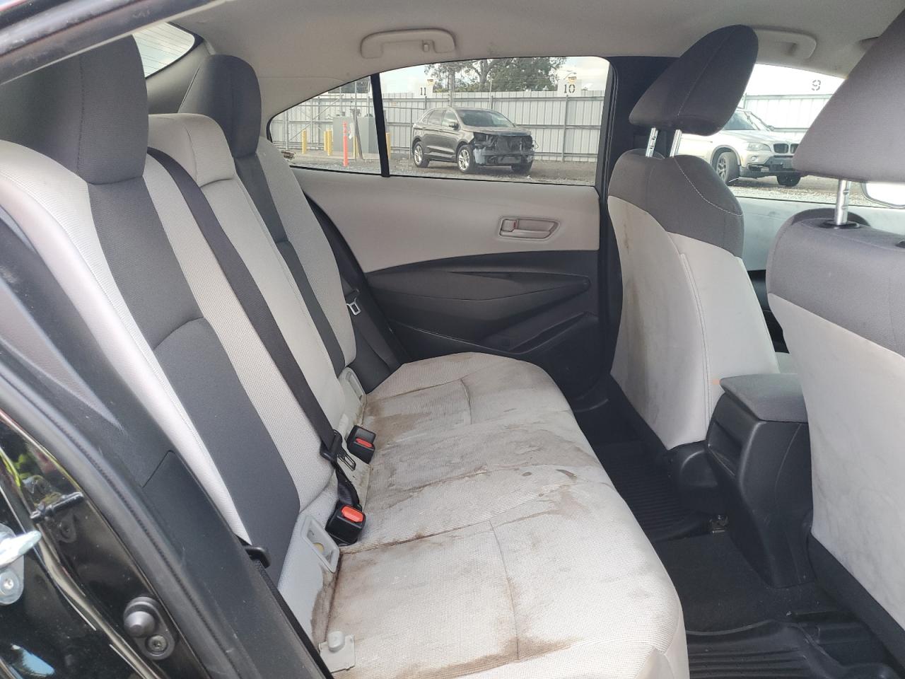 2022 TOYOTA COROLLA LE VIN:5YFEPMAE0NP282186