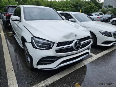 2022 Mercedes-Benz GLC 300 VIN: