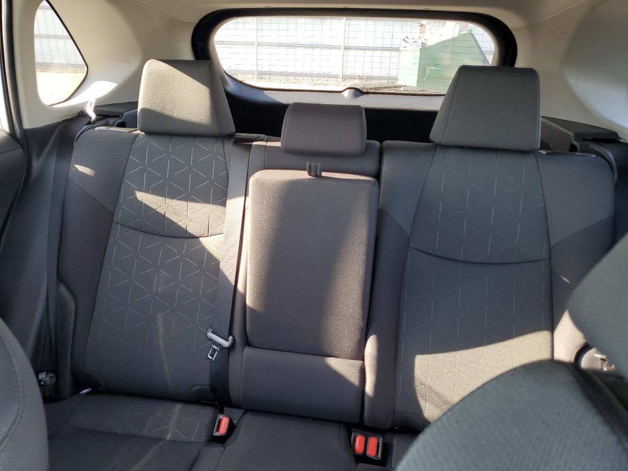 2022 TOYOTA RAV4 XLE VIN:2T3P1RFV2NW275200