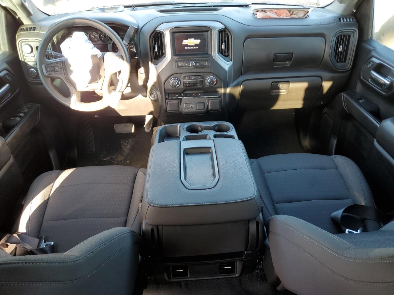 2022 CHEVROLET SILVERADO K1500 CUSTOM VIN:1GCPDBEK9NZ524775