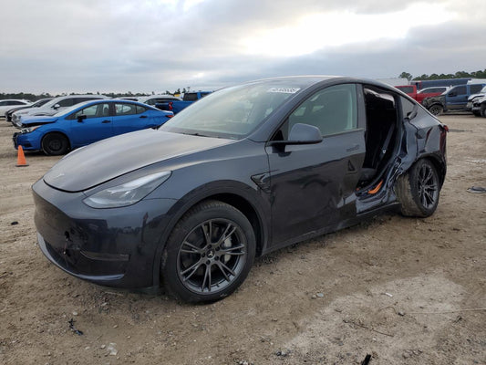 2024 TESLA MODEL Y  VIN:7SAYGDED9RA305643