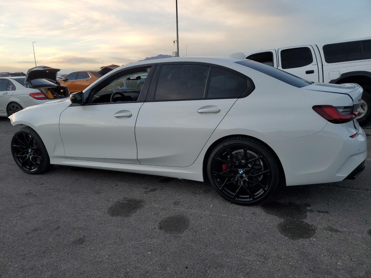 2022 BMW M340XI  VIN:3MW5U9J04N8C24671