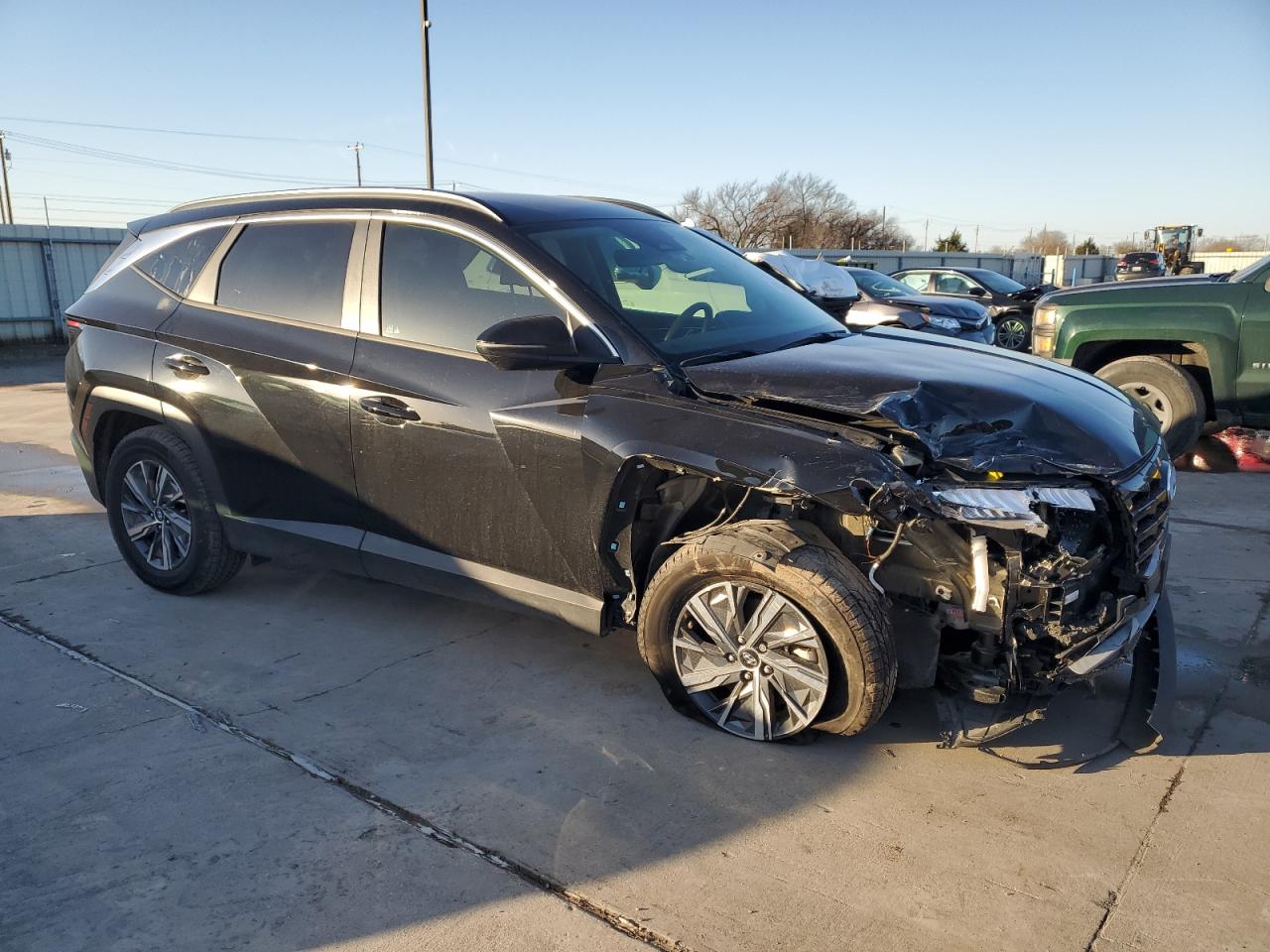 2022 HYUNDAI TUCSON BLUE VIN:KM8JBCA13NU025820