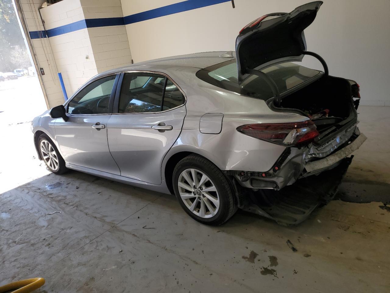 2022 TOYOTA CAMRY LE VIN:4T1C11AK5NU626719