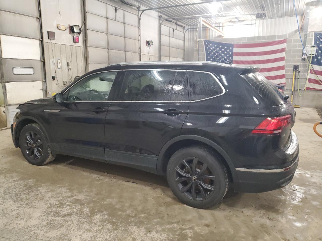 2022 VOLKSWAGEN TIGUAN SE VIN:3VV2B7AX8NM099471