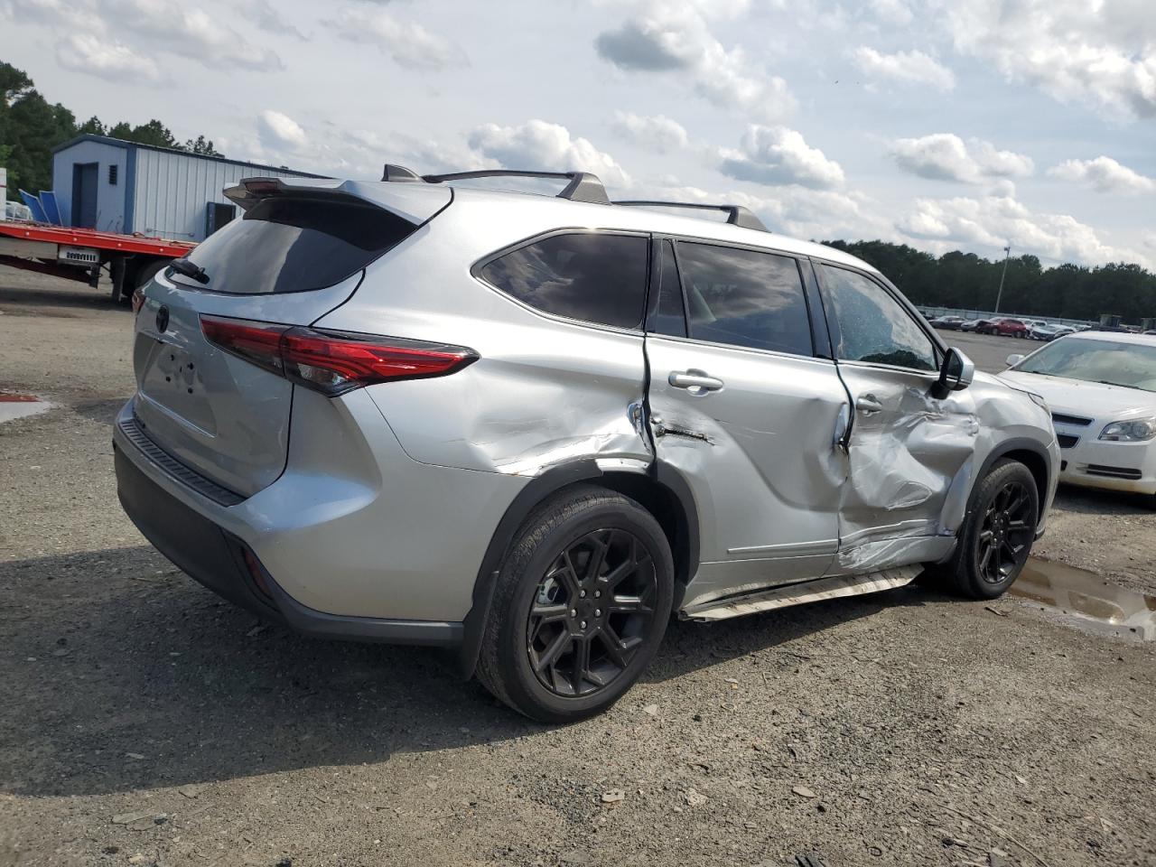 2022 TOYOTA HIGHLANDER L VIN:5TDCZRAH5NS554389