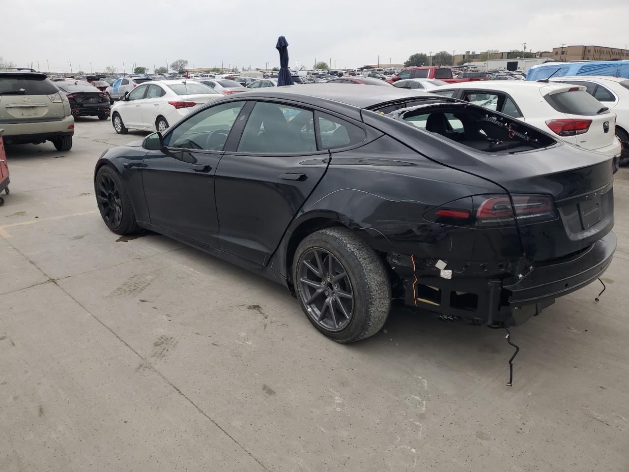 2023 TESLA MODEL S  VIN:5YJSA1E50PF527063