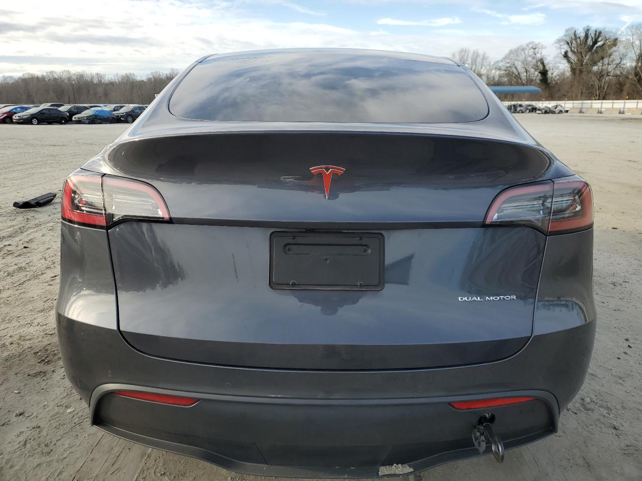 2022 TESLA MODEL Y  VIN:7SAYGDEE9NF319614