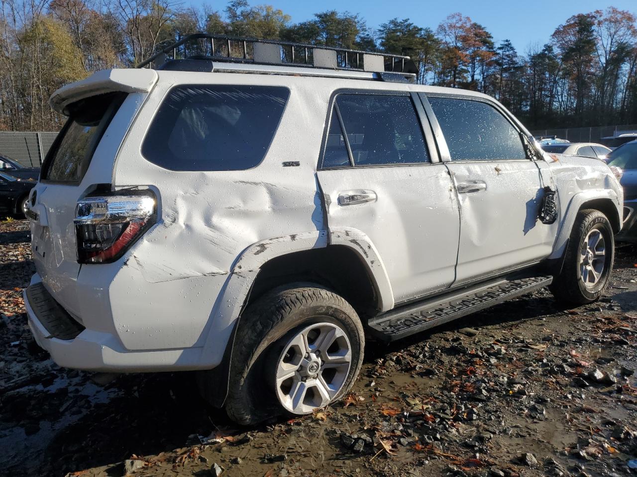 2022 TOYOTA 4RUNNER SR5/SR5 PREMIUM VIN:JTEMU5JR1N6008740