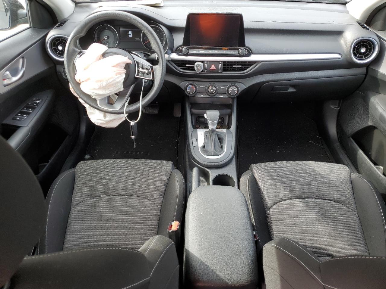 2022 KIA FORTE FE VIN:3KPF24AD5NE496778