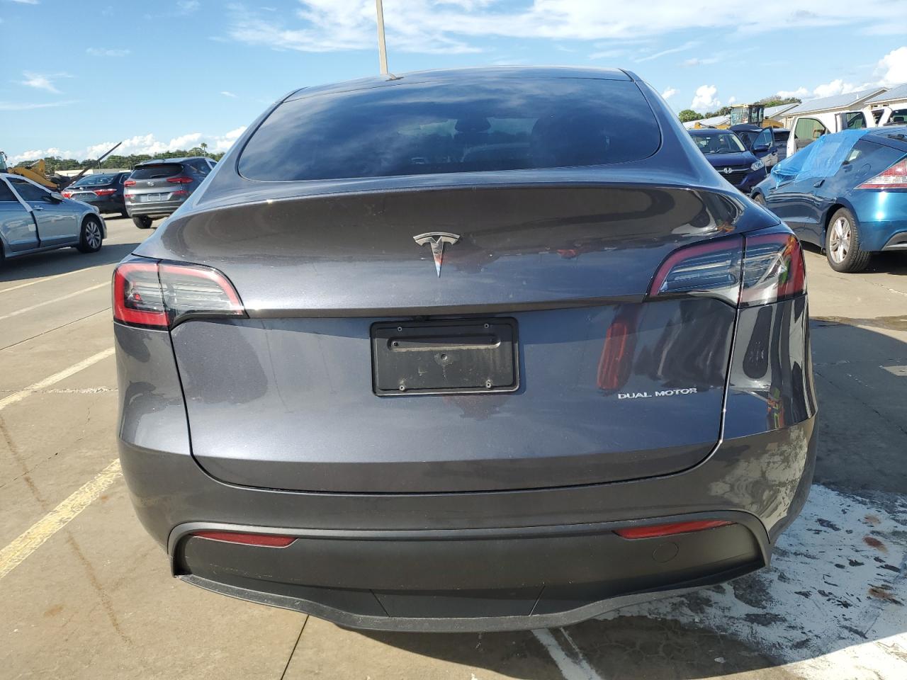 2023 TESLA MODEL Y  VIN:7SAYGAEE4PF907437