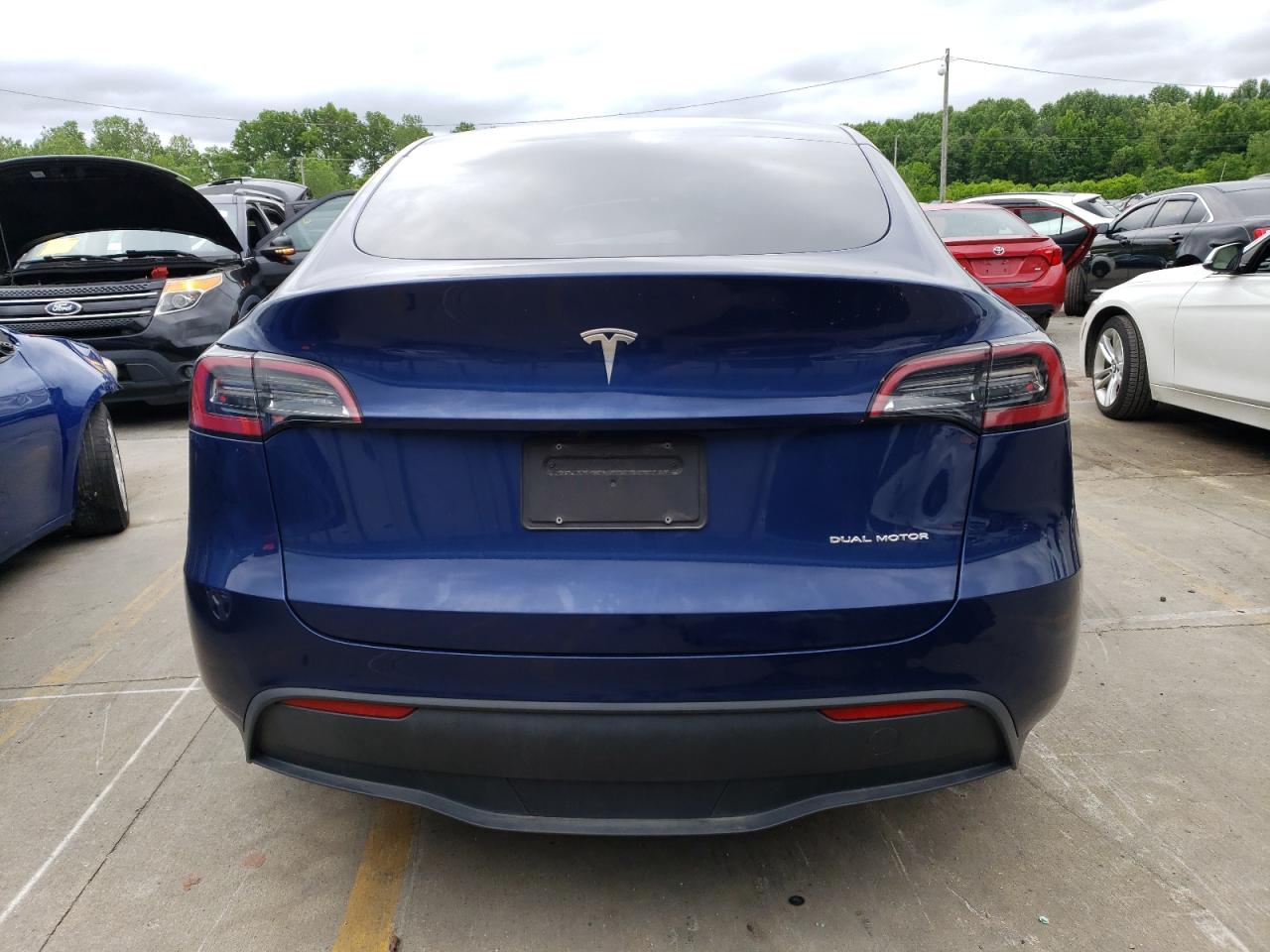 2023 TESLA MODEL Y  VIN:7SAYGDEEXPF607211