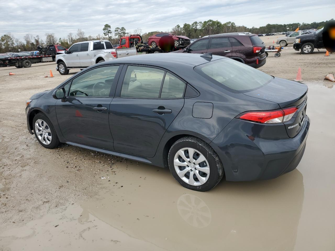 2024 TOYOTA COROLLA LE VIN:JTDBCMFE2R3038688