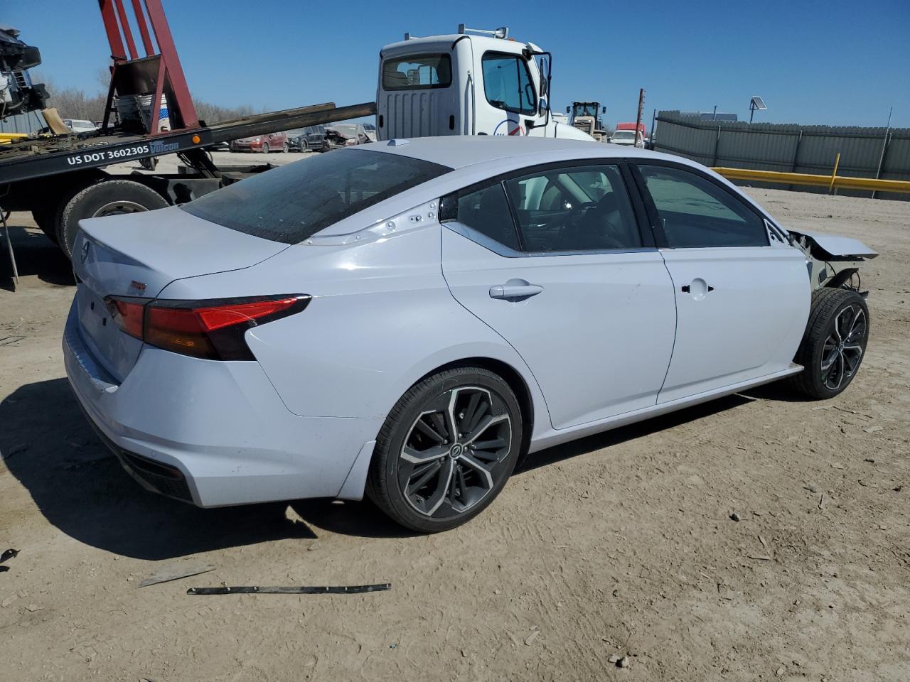 2023 NISSAN ALTIMA SR VIN:1N4BL4CV5PN411668