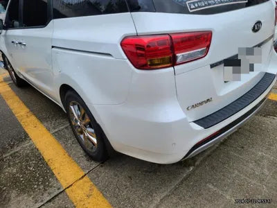 2016 Kia Carnival VIN: