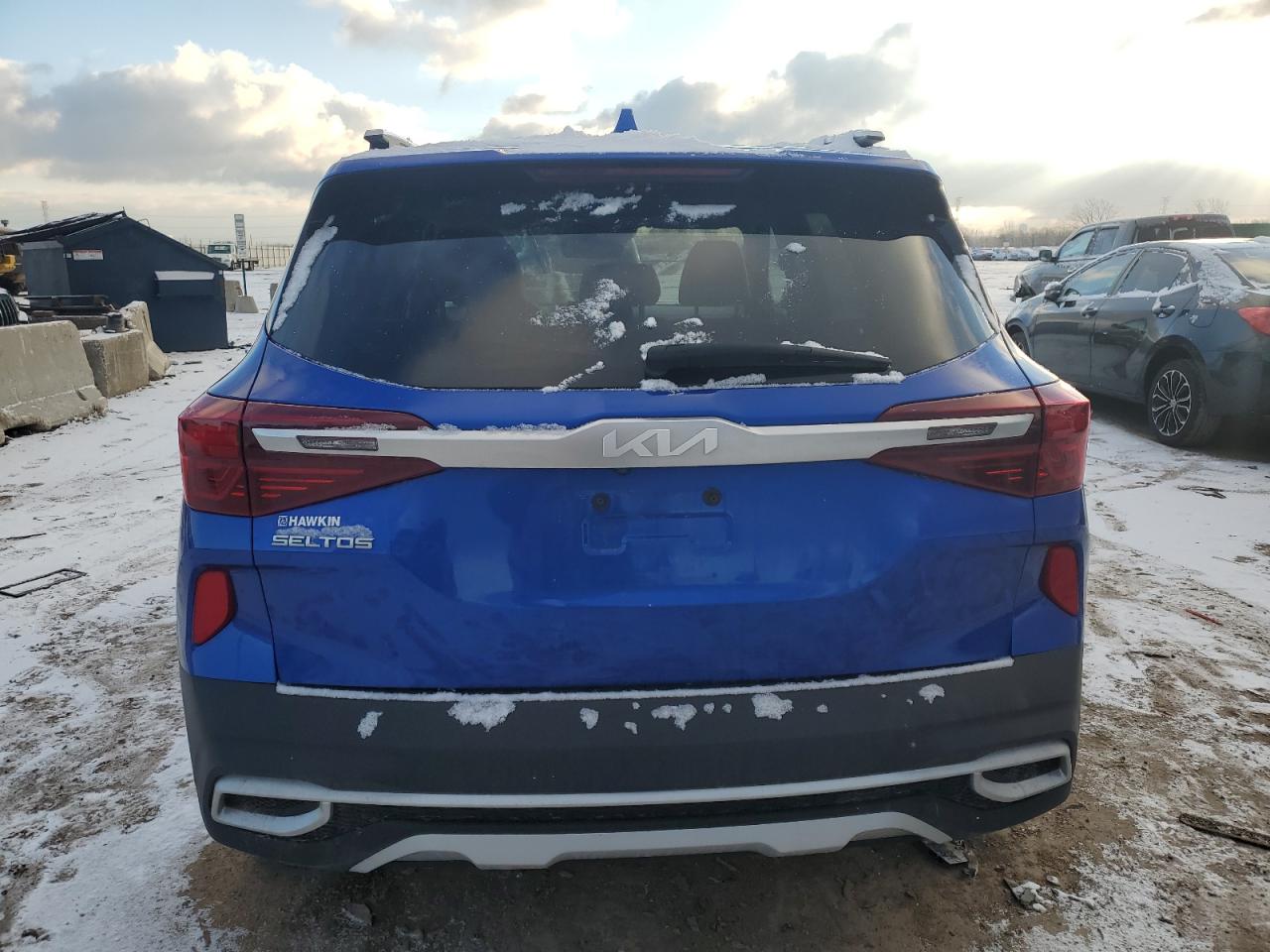 2022 KIA SELTOS SX VIN:KNDETCA2XN7247989