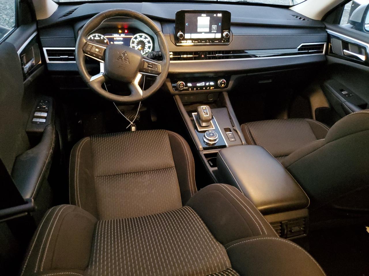 2022 MITSUBISHI OUTLANDER ES VIN:JA4J3TA88NZ045637