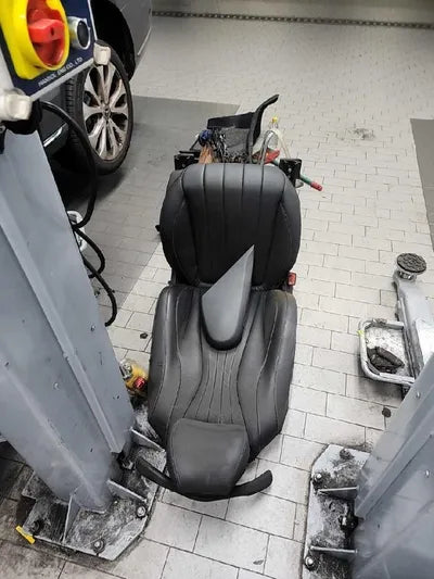 2018 Mercedes-Benz E 300 WDDZF4KB6JA413294 VIN:WDDZF4KB6JA413294