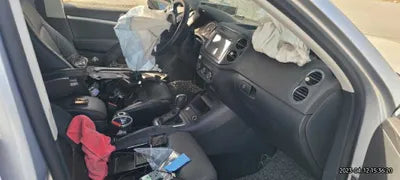 2015 Volkswagen Tiguan 095KMWVGZZZ5NZFW6 VIN:095KMWVGZZZ5NZFW6