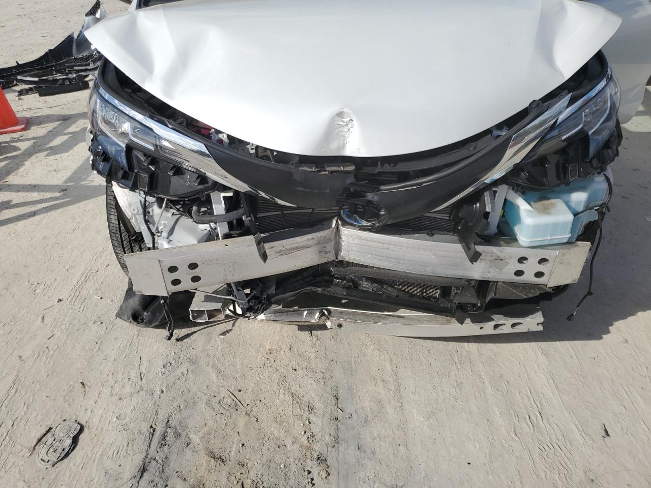2022 TOYOTA SIENNA XLE VIN:5TDYRKEC7NS087469