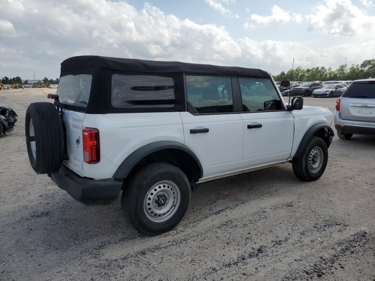 2022 FORD BRONCO BASE VIN:1FMDE5BH8NLB41452