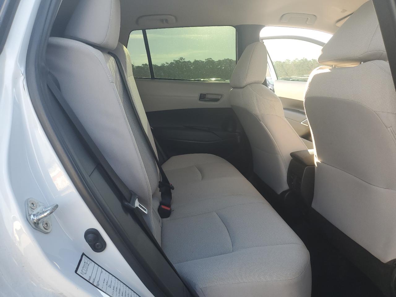 2022 TOYOTA COROLLA CROSS LE VIN:7MUCAAAG0NV007195