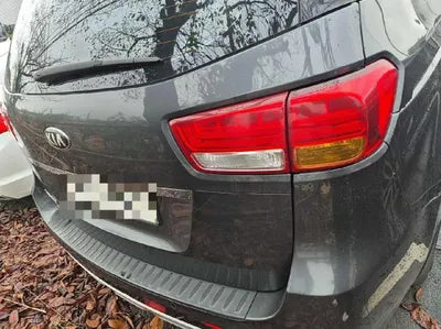 2016 Kia Carnival VIN: