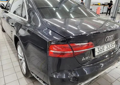 2015 Audi A8 055KMWAUZZZ4H4FN0 VIN:055KMWAUZZZ4H4FN0