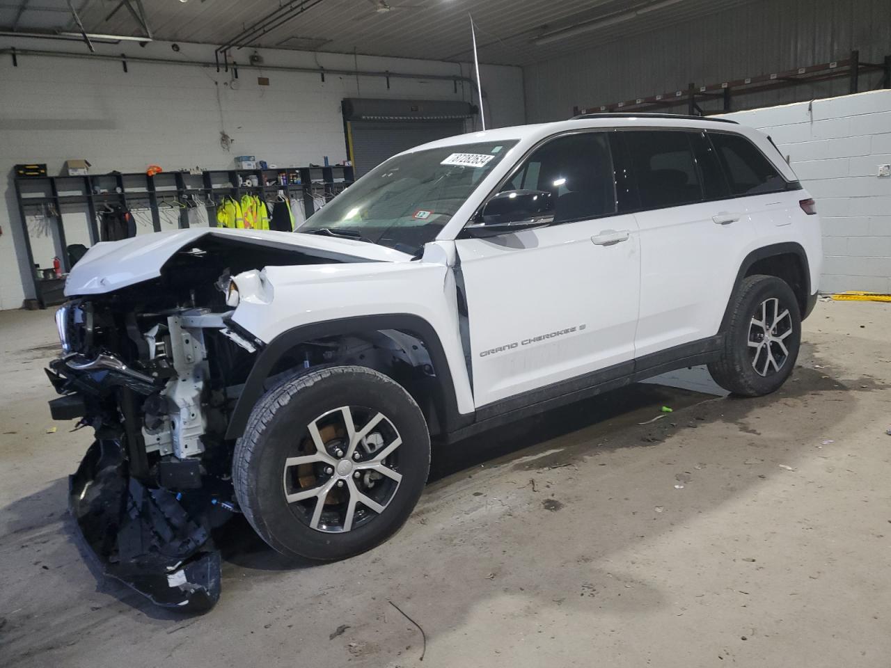 2024 JEEP GRAND CHEROKEE LIMITED VIN:1C4RJHBG3RC178106