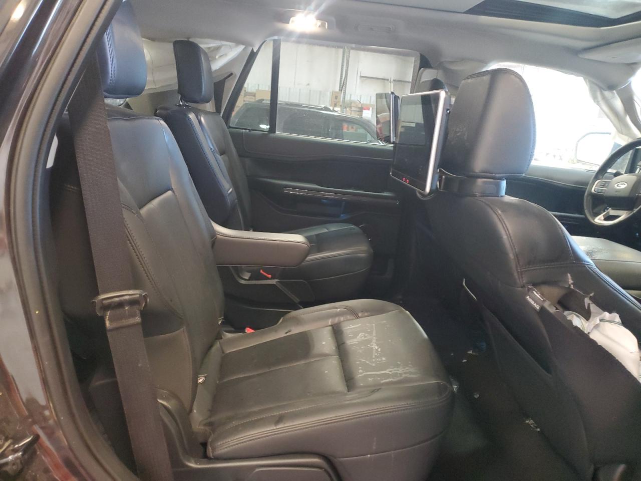 2024 FORD EXPEDITION XLT VIN:1FMJU1J83REA23805
