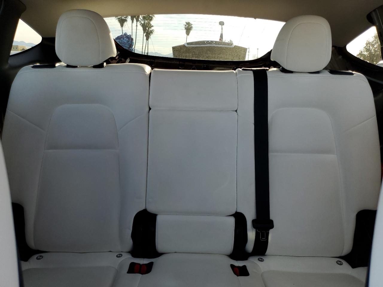 2022 TESLA MODEL Y  VIN:7SAYGDEE8NF329275