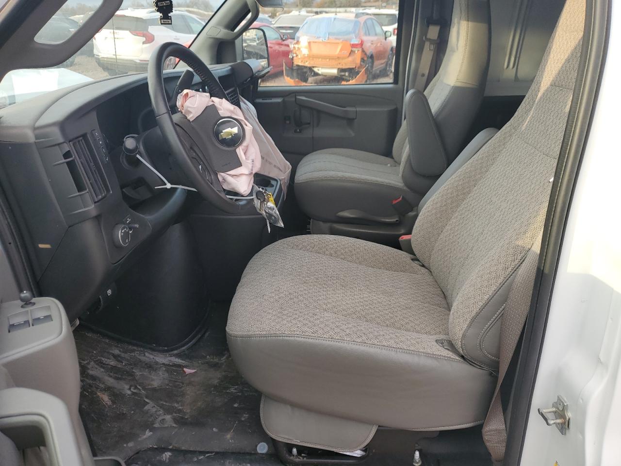 2023 CHEVROLET EXPRESS G2500  VIN:1GCWGAFP1P1248651