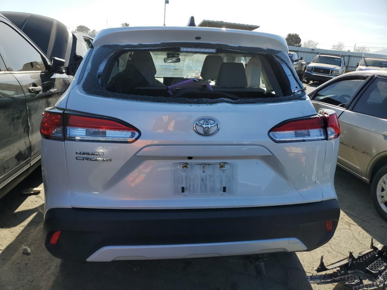2022 TOYOTA COROLLA CROSS L VIN:7MUAAAAG2NV013233
