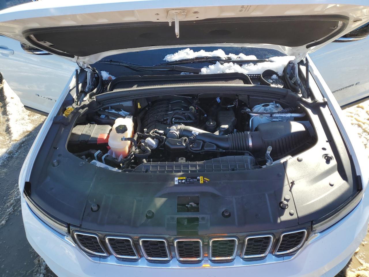 2023 JEEP GRAND CHEROKEE LIMITED VIN:1C4RJGBG4PC526731
