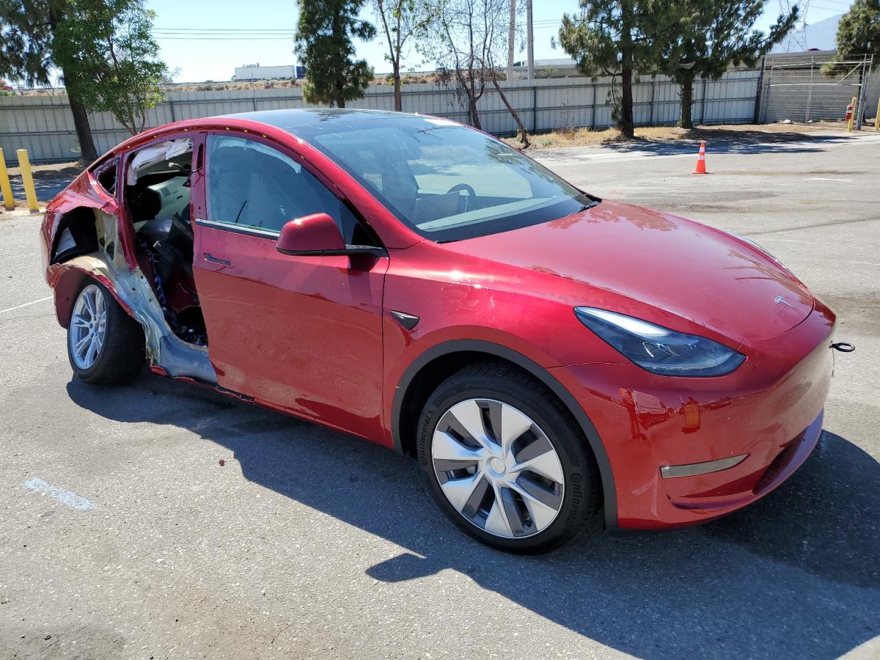 2024 TESLA MODEL Y  VIN:7SAYGAEE6RF081290